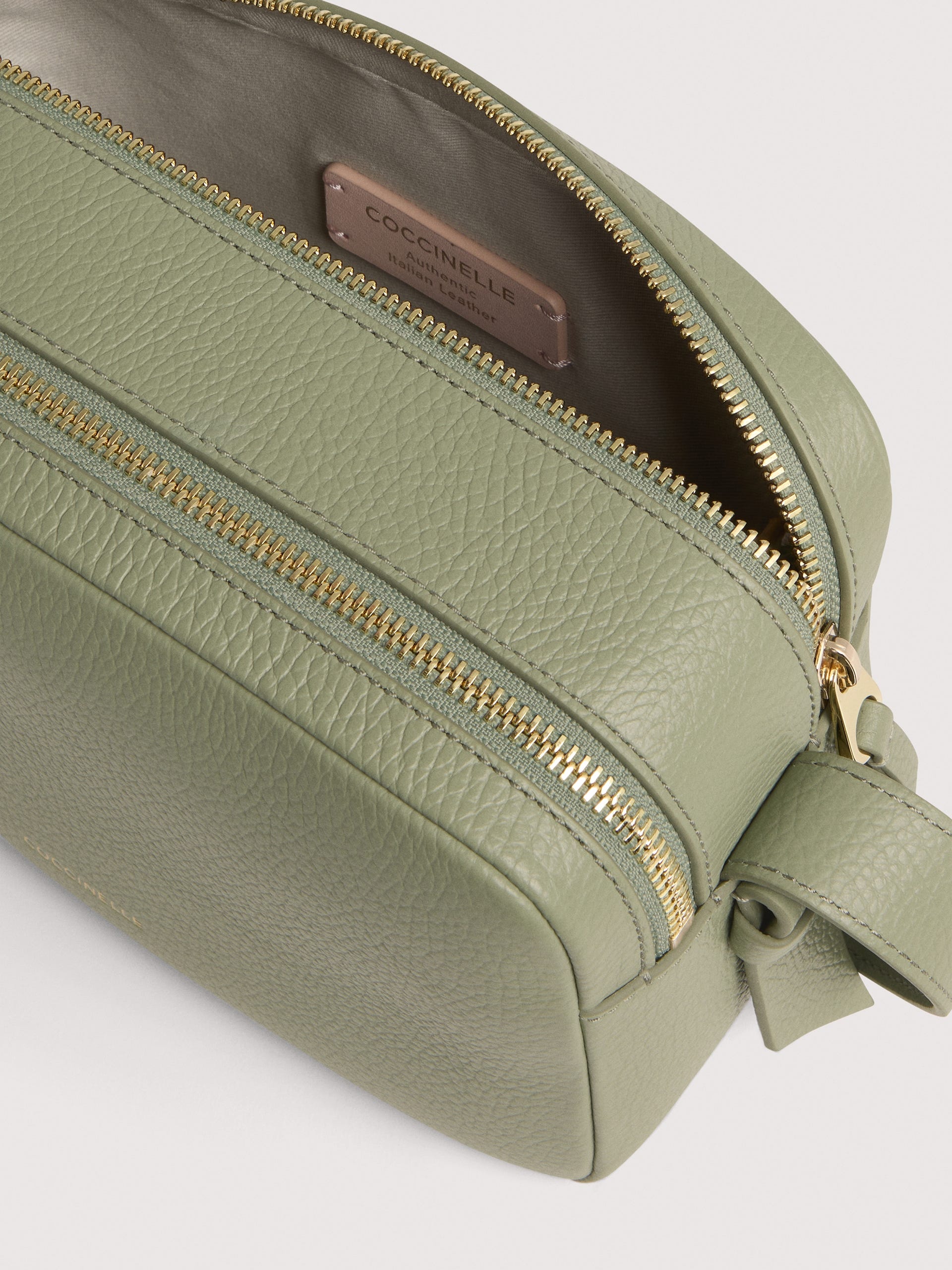 Coccinelle Borsa Donna Verde Malory Tracolla Pelle Zip Logo Borse - vista 4