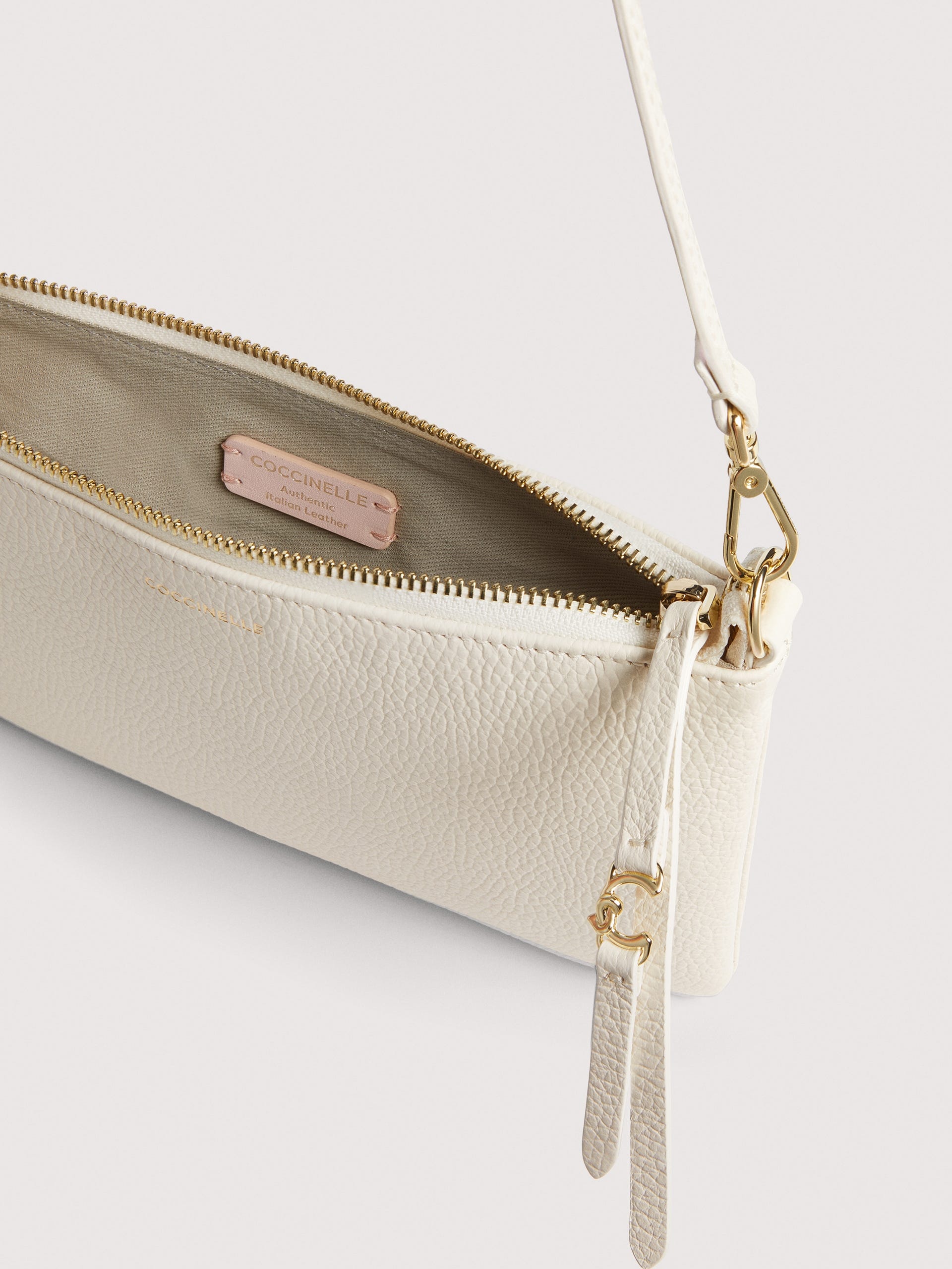 Coccinelle Borsa a Spalla Pelle Donna Bianca Logo Borse bianco - vista 4