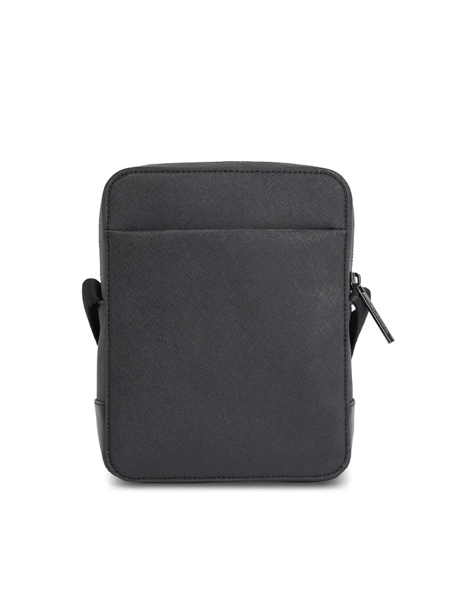 CALVIN KLEIN Borsello Uomo Nero con Tracolla Regolabile e Logo - vista 4
