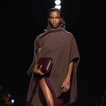 Bordeaux: il colore di tendenza per le borse F/W 24-25