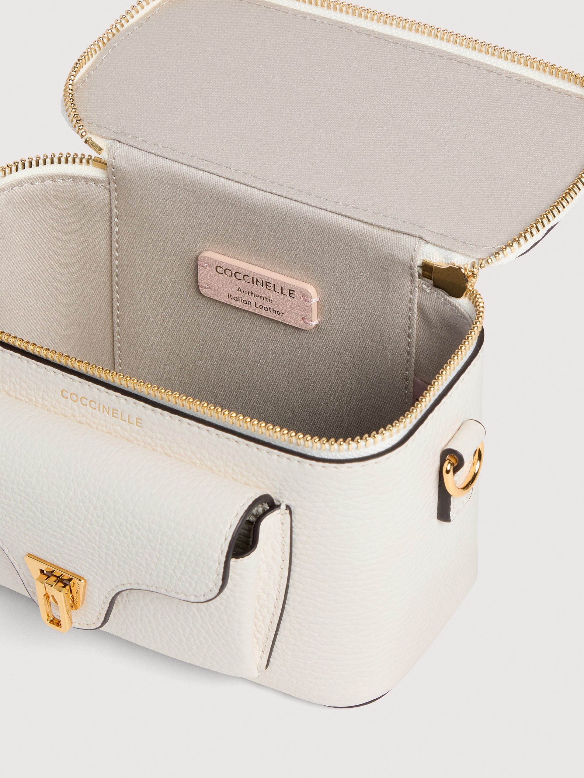 Coccinelle Borsa a Tracolla Pelle Donna Bianca Logo Borse bianco - vista 5