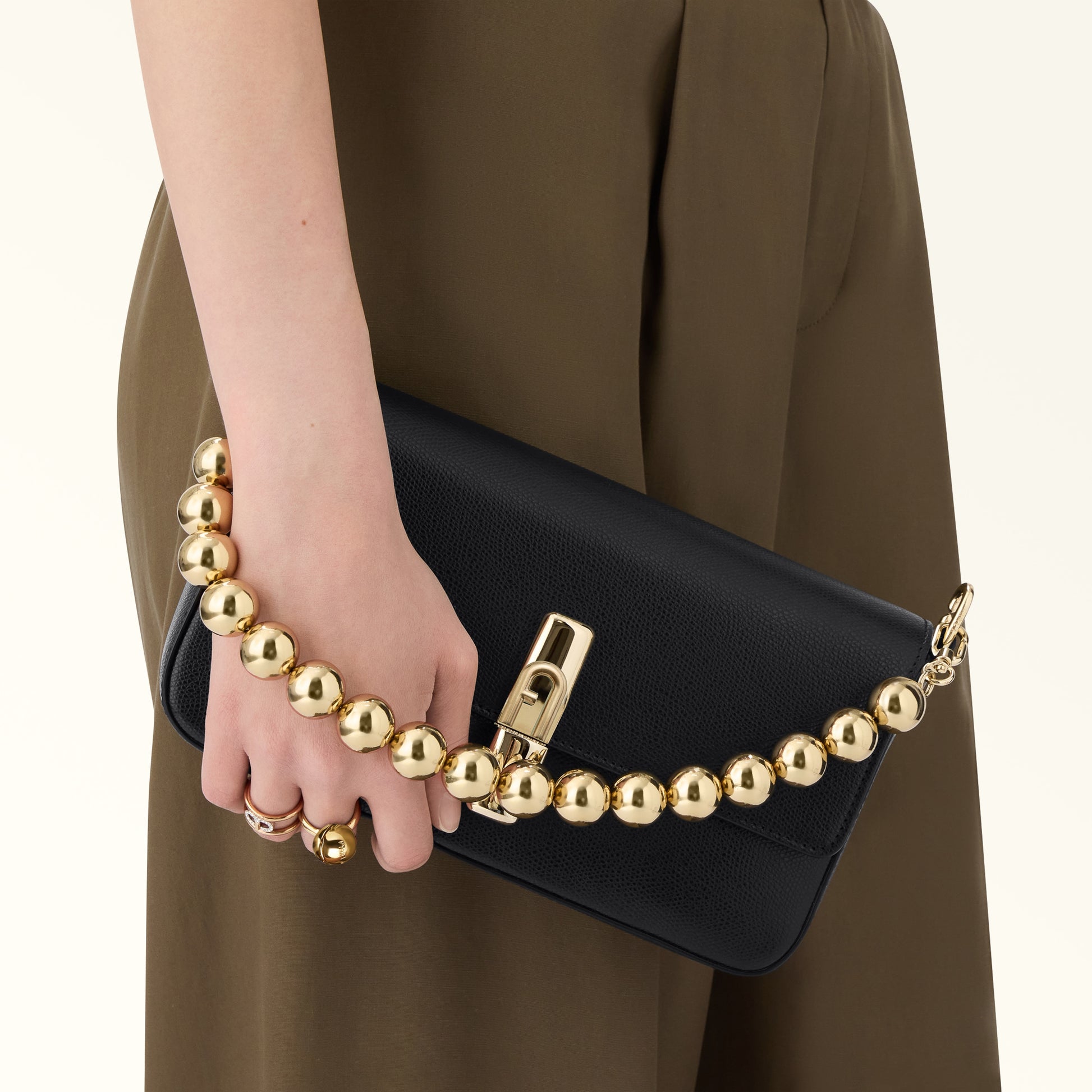 Furla Borsa Donna Nera Tracolla Pelle Iride Logo Borse nero - vista 7