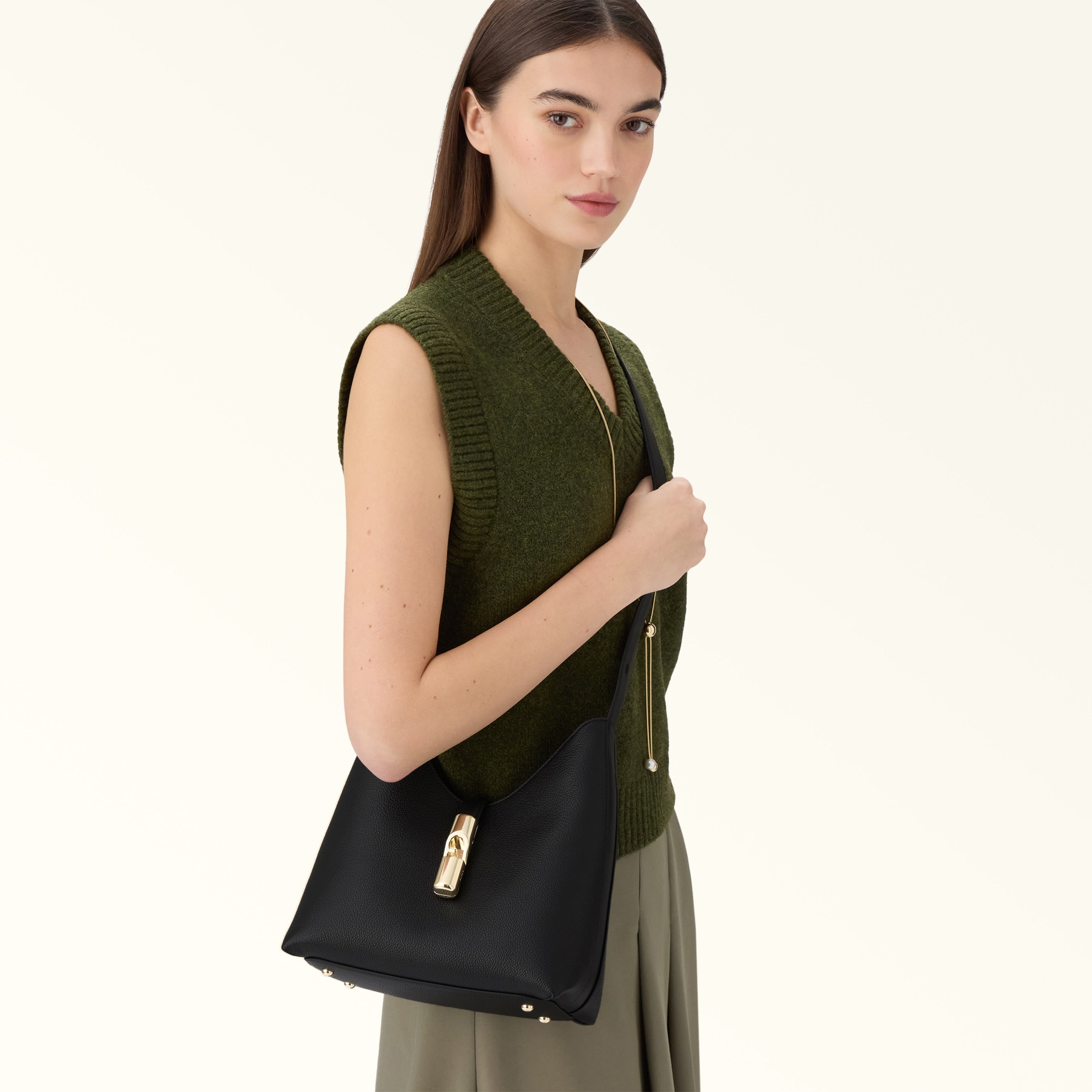 Furla Sac à épaule Femme Noir Cuir Goccia Logo