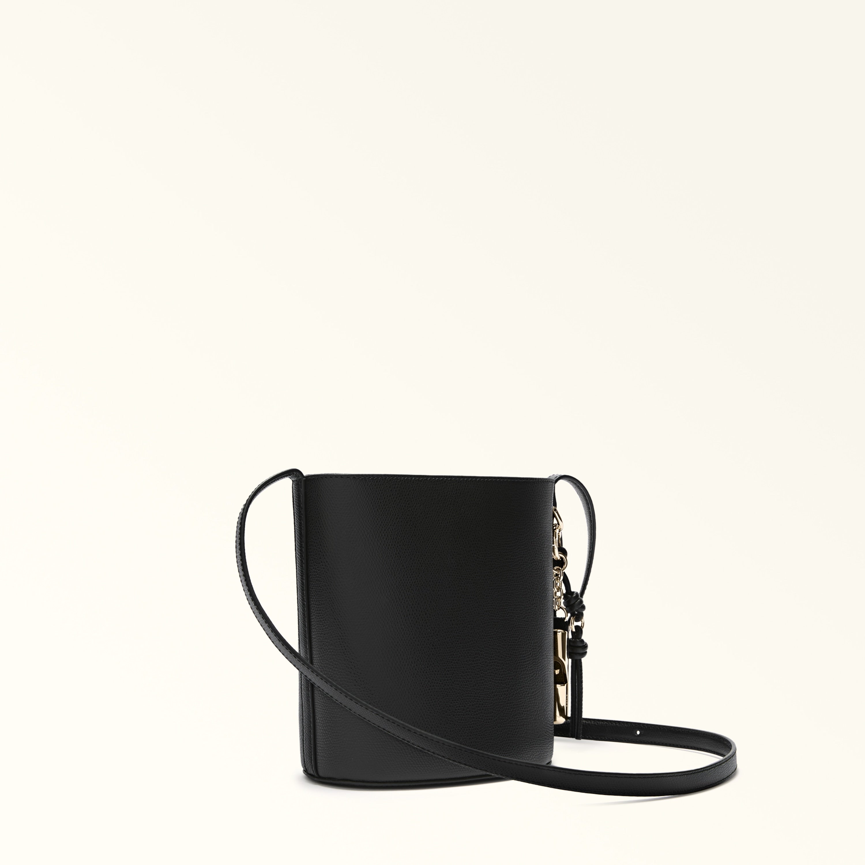 Furla Sac Femme Noir Bandoulière Cuir Roxie Bucket Logo