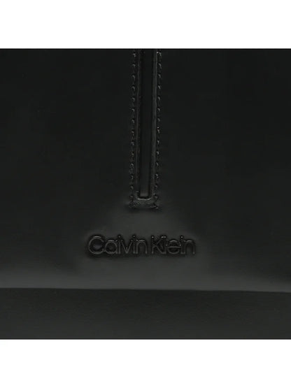 CALVIN KLEIN Borsello Uomo Nero con Tracolla Regolabile e Logo - vista 3