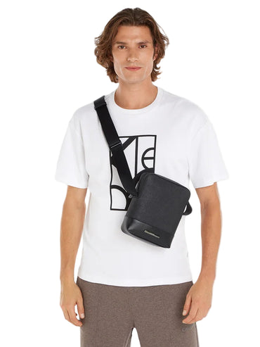 CALVIN KLEIN Borsello Uomo Nero con Tracolla Regolabile e Logo - vista 2