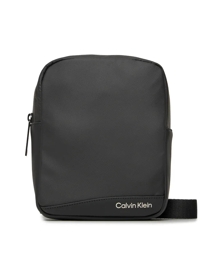 CALVIN KLEIN Borsello Uomo Nero con Tracolla Regolabile e Logo - foto prodotto