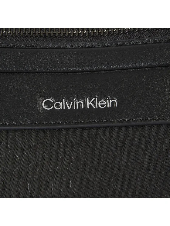CALVIN KLEIN Borsello Uomo Nero con Tracolla Regolabile e Logo - vista 3
