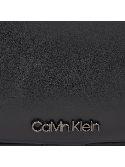 CALVIN KLEIN Borsello Uomo Nero con Tracolla Regolabile e Logo - vista 3